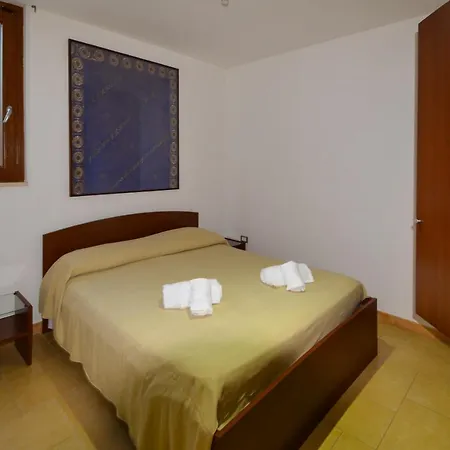 Dependance Reverse * 卡洛维诺